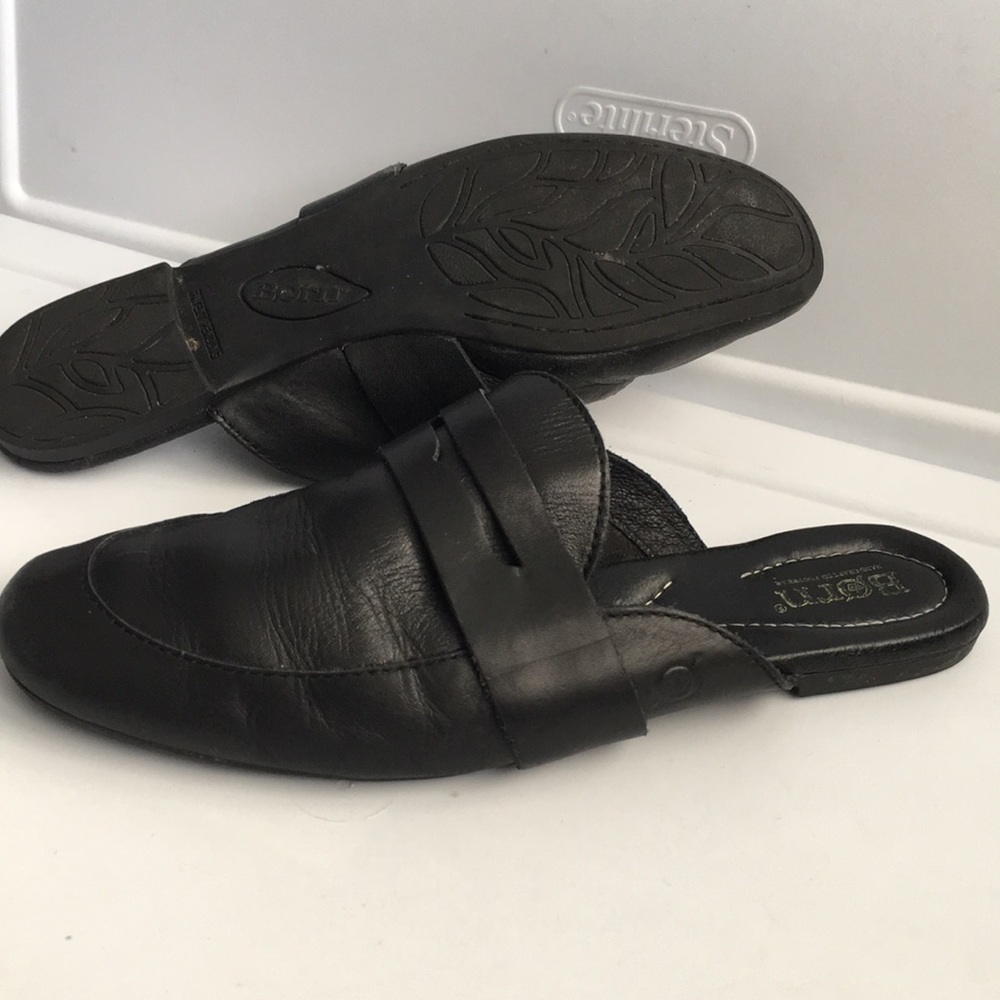 Born QUALITY LEATHER!! Hand Crafted COMFORT!!  Slides mules